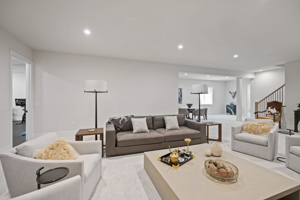 5805 Hickory basement